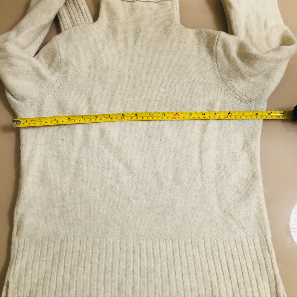 Madewell Merino Blend Inland Turtleneck Sweater in Coziest Yarn Size Medium - Picture 5 of 12